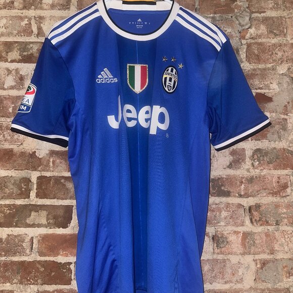 Juventus 2015/16 Away Jersey - Paulo Dybala - Picture 1 of 5